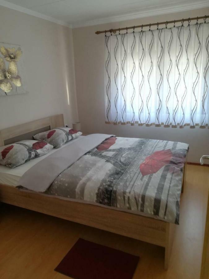 Apartman Anna Villa Ogulin Exterior photo